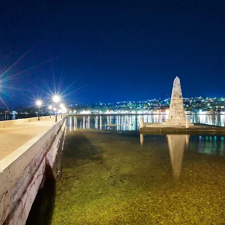 Aphrodite Superb Sea View *