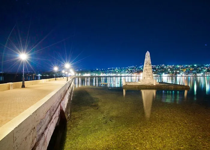 Aphrodite Superb Sea View *