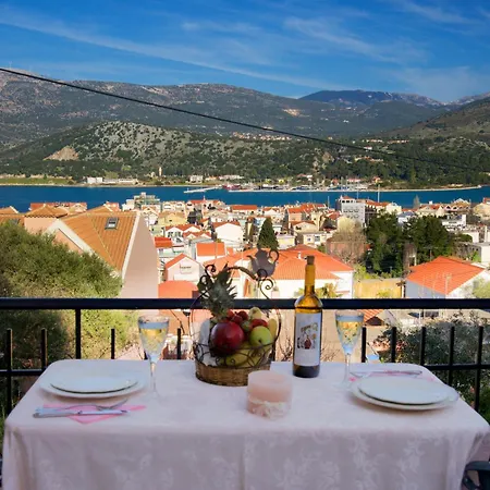 Aphrodite Superb Sea View 아르고스톨리온